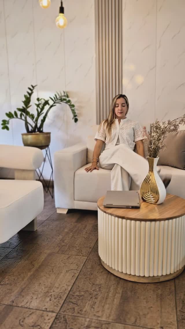 Instagram post shared by @casanovamobiliario